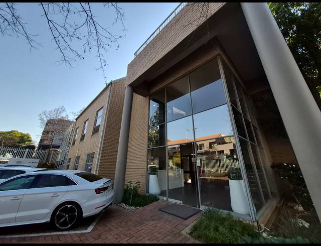 73M² OFFICE TO LET IN RIVONIA